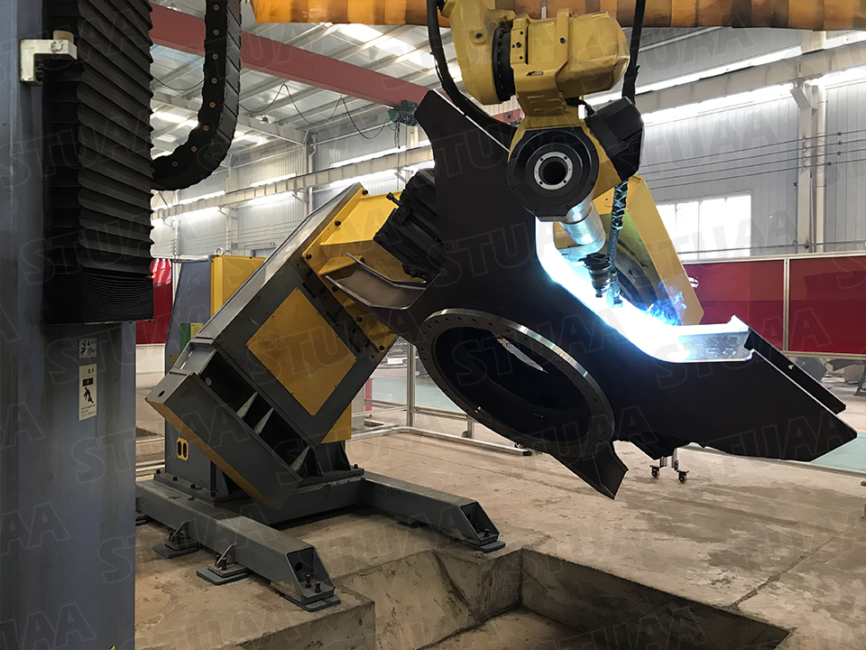 Robotic X-frame Welding System for Excavators