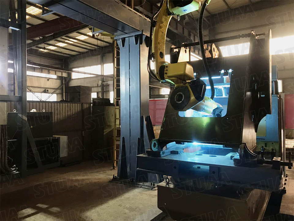 Robot welding system for front frame of loader