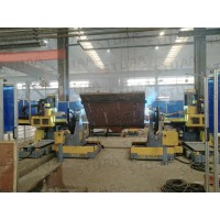Middle groove hollowing welding machine